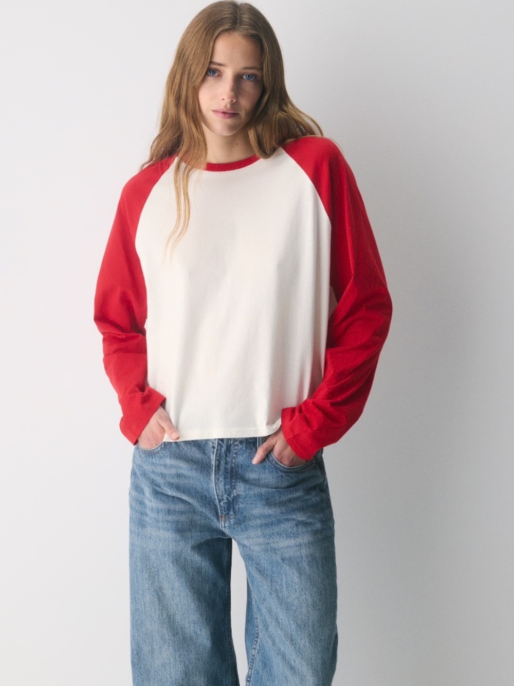 Aritzia TNA Soft Feels™ Fender Longsleeve Light Birch/Flashing Red